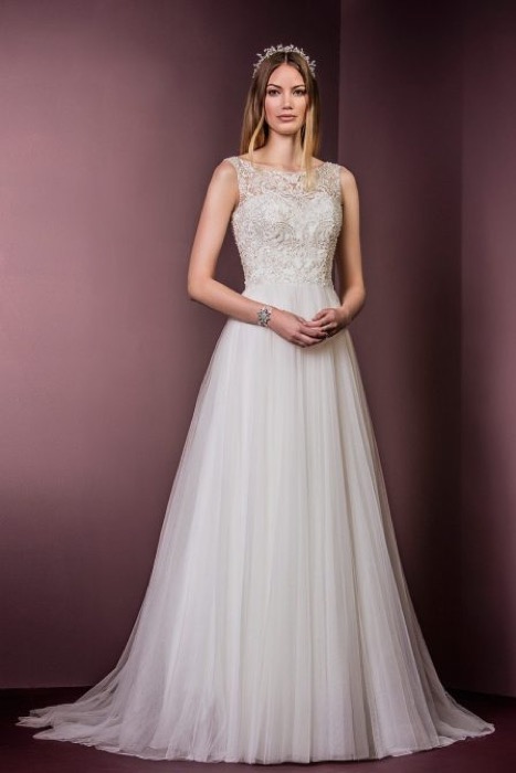 Wedding Dress Sample Sale : Sapphire Dresses